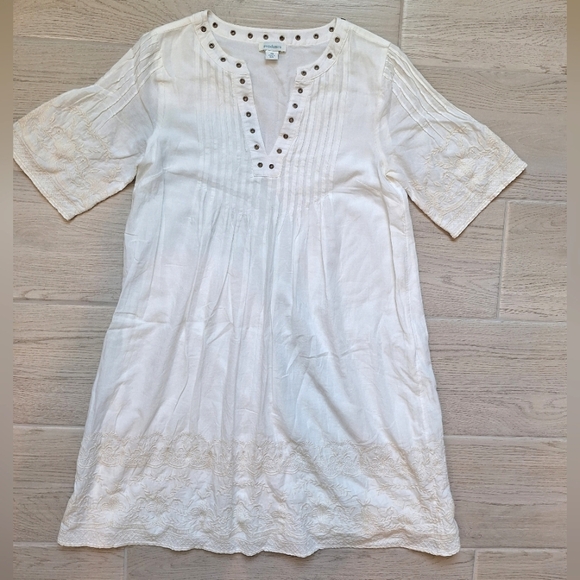 Sundance Dresses & Skirts - Sundance Nicolette embroidered V-neck white cotton dress with embroidery - XS
